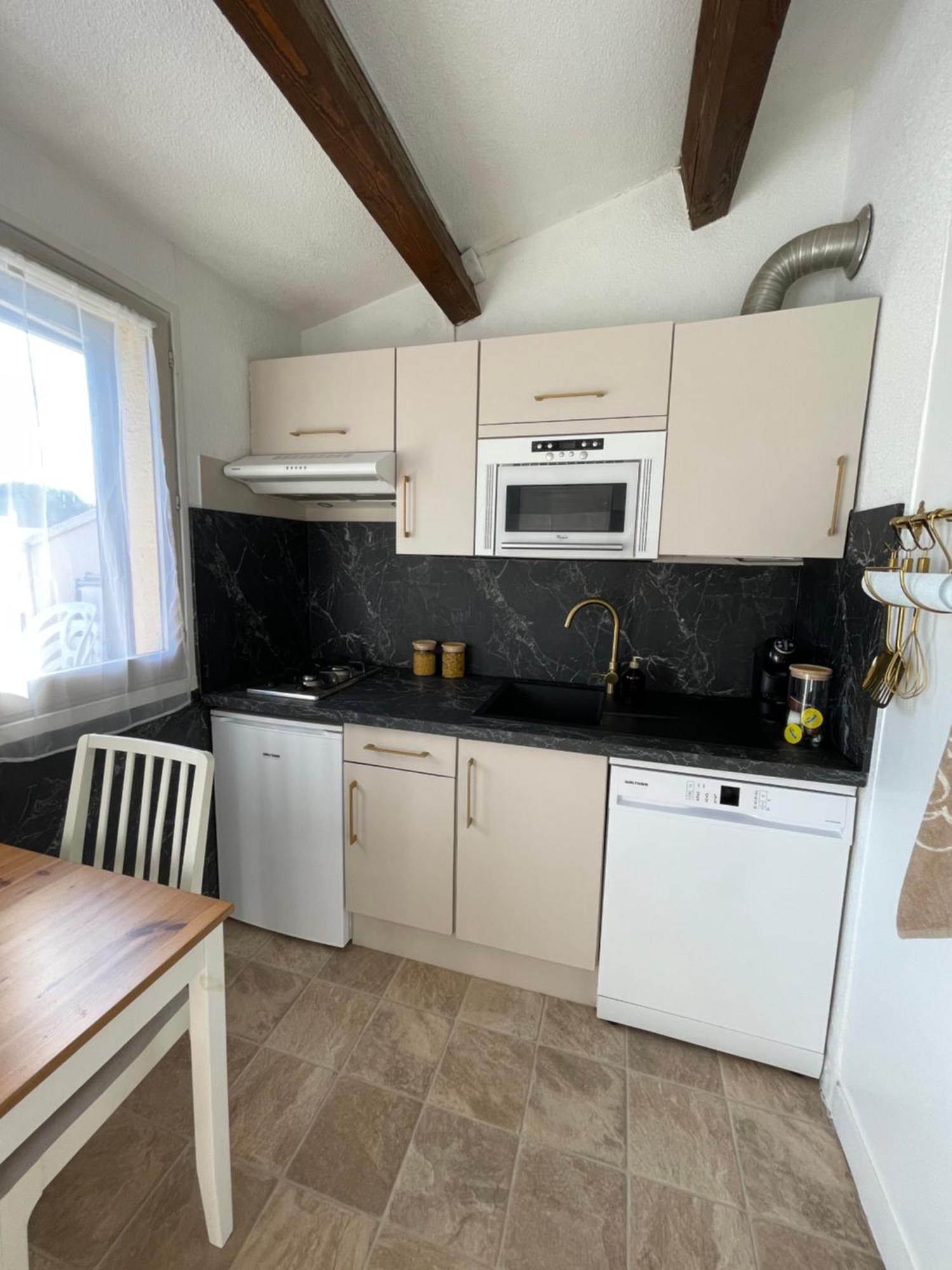 Appartement Pinede Piscine Clim Proche Plage Village Naturiste Agde Kültér fotó