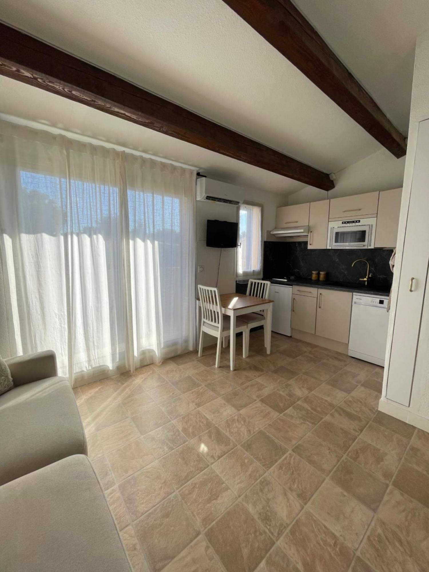 Appartement Pinede Piscine Clim Proche Plage Village Naturiste Agde Kültér fotó